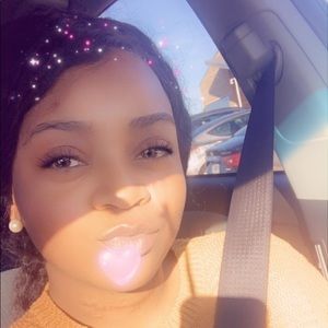 Meet your Posher, Shaniqua